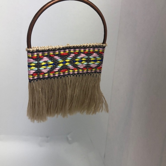 📦Boho earrings tan and tribal pattern new - Picture 6 of 8